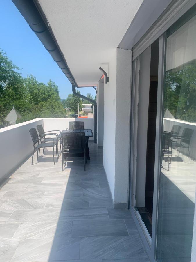 City Panzio Balatonlelle Eksteriør billede